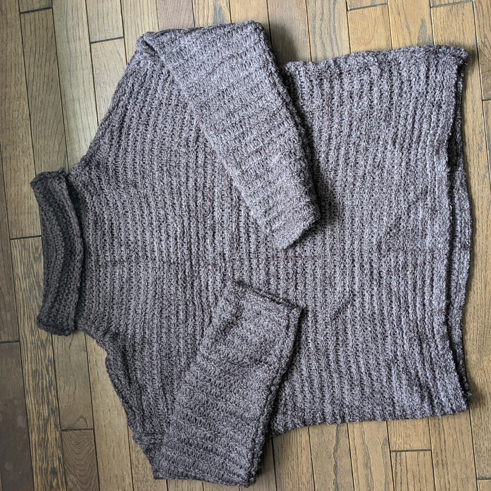 Aerie Sweater NWT Size S